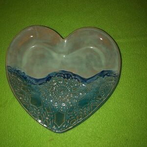 Clarkware Heirloom Lace heart shaped dish.  8" x 7.5"